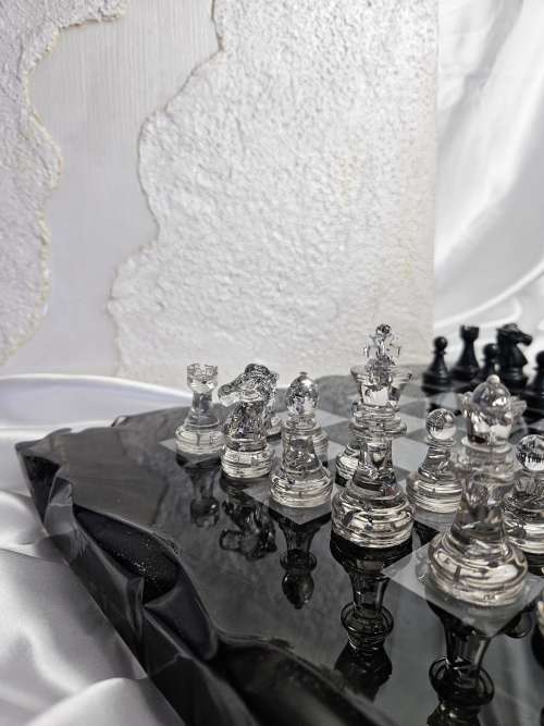 Scacchiera in resina by CandArt "Elegante"